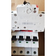ABB MCB S 201-C 1 2CDS251001R0014 1A 1P 6kA C ABB MCB S 201-C 1 2CDS251001R0014 1A 1P 6kA C