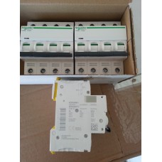 SCHNEIDER iC60N MCB A9F73440 40A 4P 6kA B SCHNEIDER iC60N MCB A9F73440 40A 4P 6kA B